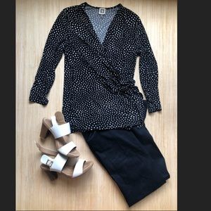 Anne Klein wrap top size Large